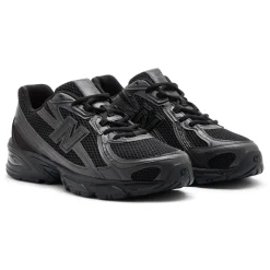 740 - Adult Fashion Shoes