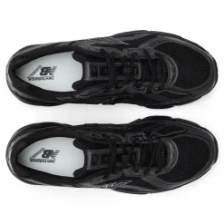 740 - Adult Fashion Shoes