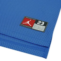 23 - Junior's Tank Top