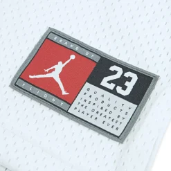 23 - Junior's Tank Top