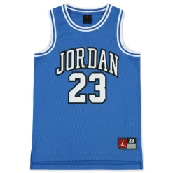 23 - Junior's Tank Top