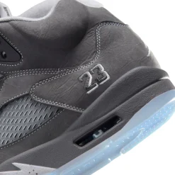 Air Jordan 5 Retro - Men's Fashion Shoes