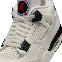Air Jordan 4 Retro Flight Club - Men's Fashion Shoes