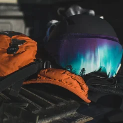 Aurora - Winter Sports Visor Helmet Cover