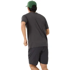 Cormac - Men's T-Shirt