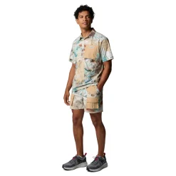 Cove Beach - Men's Short-Sleeved Shirt