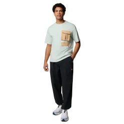 Cove Beach - Men's T-Shirt