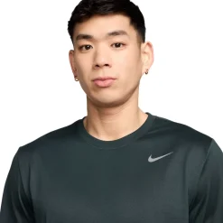 Dri-FIT Legend - Men's Training Long-Sleeved Shirt