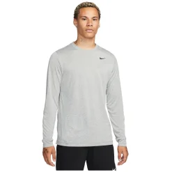 Dri-FIT Legend - Men's Training Long-Sleeved Shirt