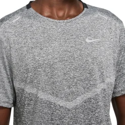 Dri-FIT Rise 365 - Men's Running T-Shirt