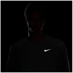 Dri-FIT UV Miler - Men's Running Long-Sleeved Shirt