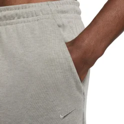 Dri-FIT UV Primary - Men's Training Pants