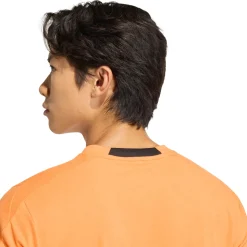 D4T - Men's Training T-Shirt