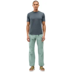 Essential - Men's T-Shirt