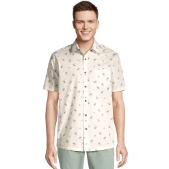 Mackay Resort - Men's Short-Sleeved Shirt