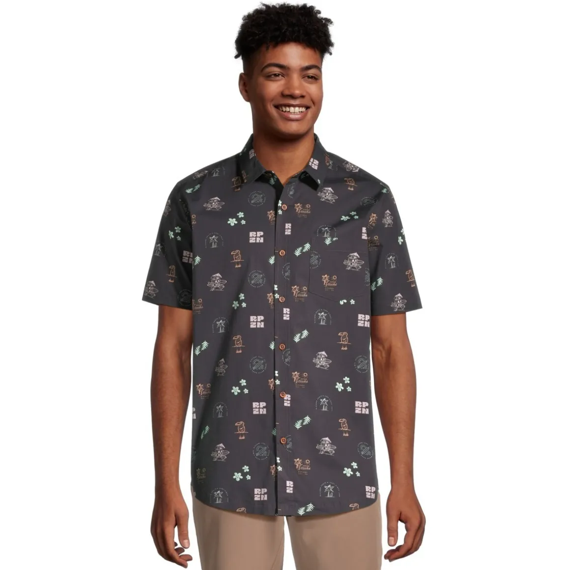 Mackay Resort - Men's Short-Sleeved Shirt