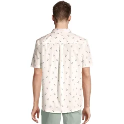 Mackay Resort - Men's Short-Sleeved Shirt