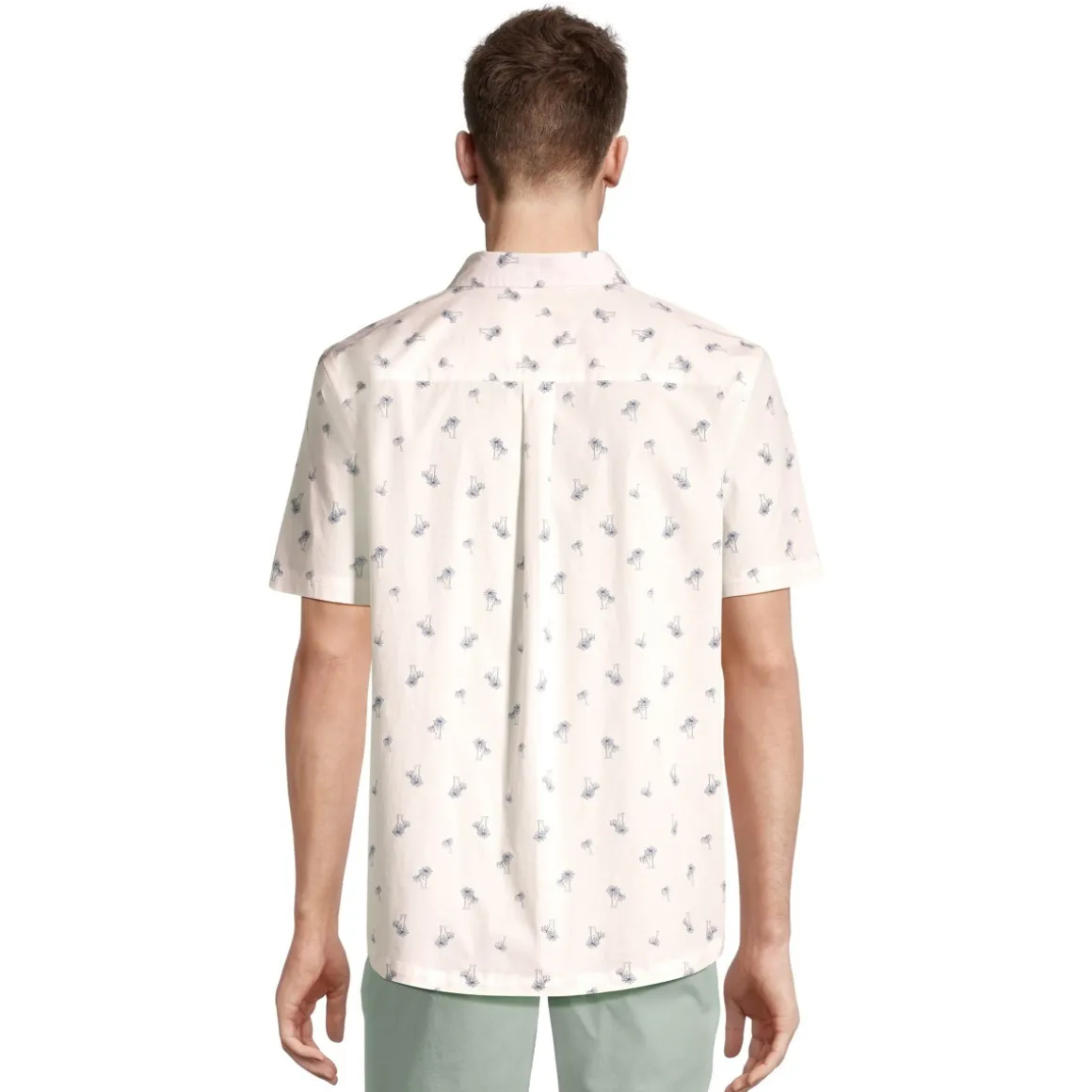 Mackay Resort - Men's Short-Sleeved Shirt