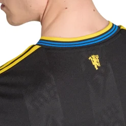 Manchester United 25/26 - Adult Replica Soccer Jersey