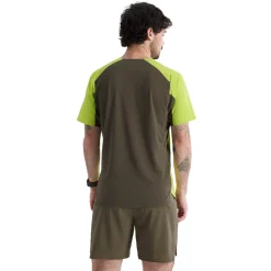 Norvan Logo - Men's Running T-Shirt