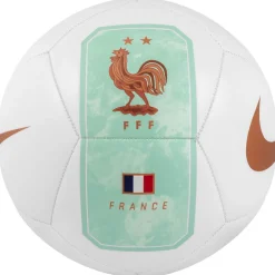 Pitch France - Soccer Ball
