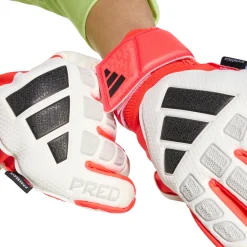 Predator - Adult Soccer Goalkeeper Gloves