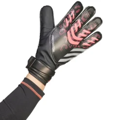 Predator Training - Adult Soccer Goalkeeper Gloves