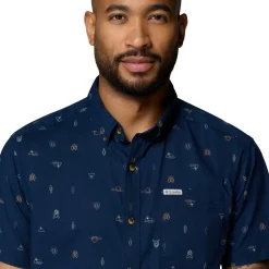Rapid Rivers - Men's Short-Sleeved Shirt