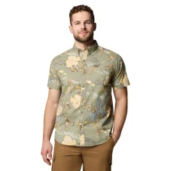 Rapid Rivers - Men's Short-Sleeved Shirt