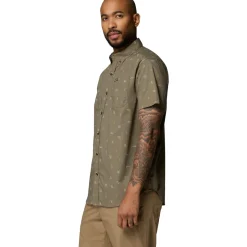 Rapid Rivers - Men's Short-Sleeved Shirt