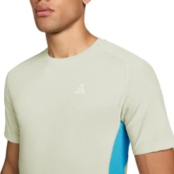 Solar Chase - Men's Running T-Shirt