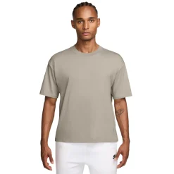 Sportswear Essentials - Men's T-Shirt