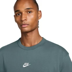 Sportswear Premium Essentials - Men's T-Shirt