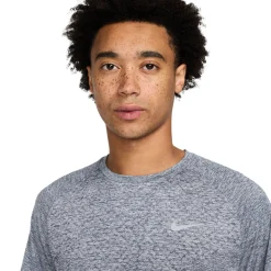 Stride - Men's Training T-Shirt