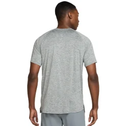 Stride - Men's Training T-Shirt