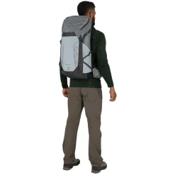 Talon Pro 30 - Day Hiking Backpack