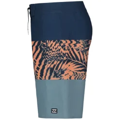 Tribong Pro - Boys' Board Shorts