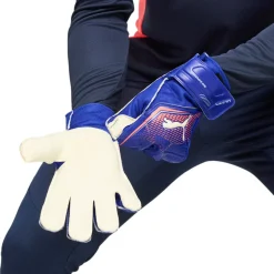 Ultra Play RC - Adult Soccer Goalkeeper Gloves