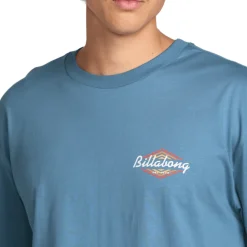 Walled - Men's T-Shirt