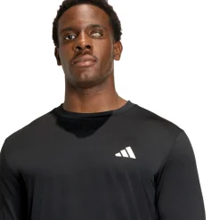 Workout Essentials - Men's Long-Sleeved Training Shirt